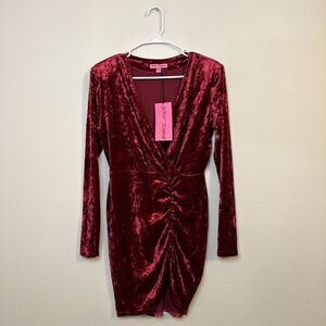 NWT Betsey Johnson LS Crush Velvet Red V-Neck Dress Valentine’s Holiday Size M
